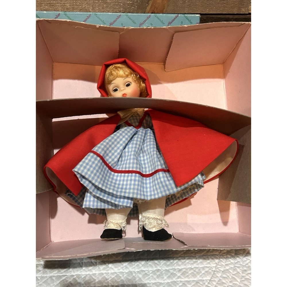 Vintage Madame Alexander Little Red Riding Hood Blue Dress Eyes Close